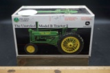 RC2 ERTLE JD Unstyled Model B Tractor #15487