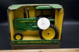 ERTL JD 4450 Tractor/Tracteur #15160