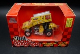 Racing Champions, World of Outlaws, 1:24 Die Cast Sprint Car