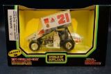 Racing Champions Inc. World of Outlaws 1:24 Die Cast Sprint Car