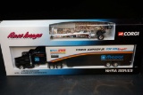 CORGI Race Image 1:64 Racing Transporter