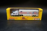 Racing Champions Inc. Nascar 1:87 Die-Cast Cab and Trailer