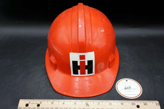 IH Hard hat