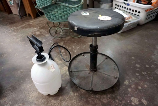 Sprayer and Stool