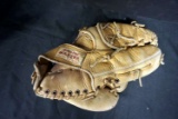 Diamond Master Baseball Glove