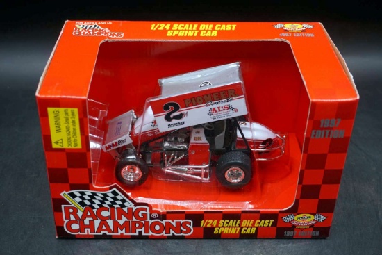 Racing Champions 1/24 Die Cast Sprint Car