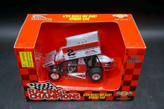 Racing Champions 1/24 Die Cast Sprint Car