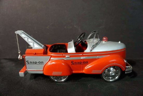 S-O Miniature Pedal Tow Truck
