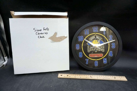 Sioux Falls Canaries clock.