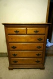 Chest of drawers.