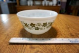 Green floral Pyrex bowl. Matches lot number 44.
