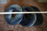 Ring pillows.