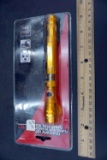 Telescopic LED flashlight with magnetic pickup Flex head.