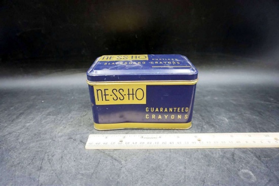 Ne-Ss-Ho Crayons tin.