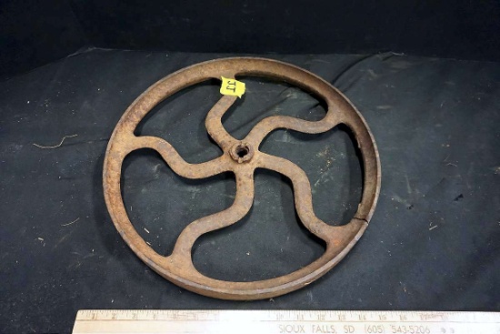 Cast iron wheel