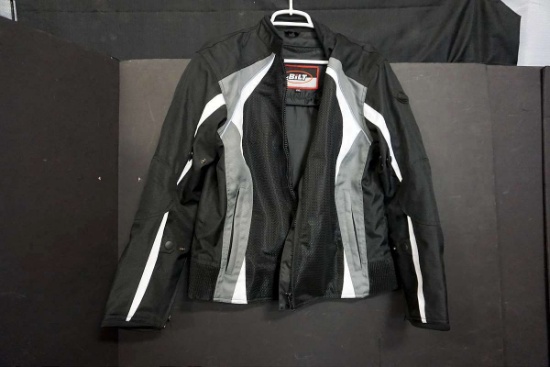 Bilt Motorcycle jacket. Size W XL. Worn only a few times.