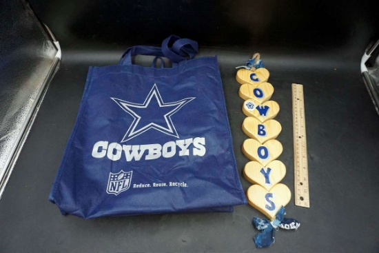 Dallas Cowboys Collectible tote & Wood Decor