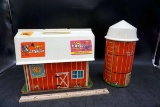 Fisher-price Play Family farm. Barn, accessories, silo, fencing.