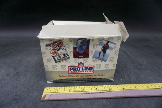 Pro Line NFL Football Cards