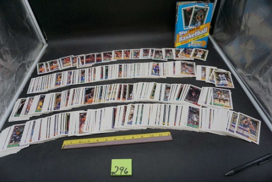 Topps 1992-93 NBA Basketball Cards