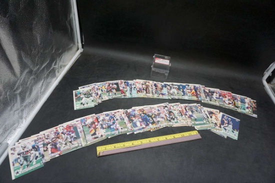 1997 Scoreboard NFL Experience Football Cards Complete Set 1-100