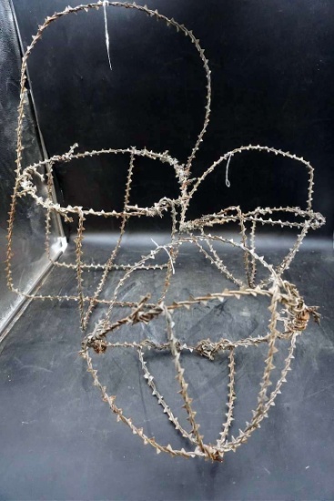 Vintage barbed wire. Flower pot holders.