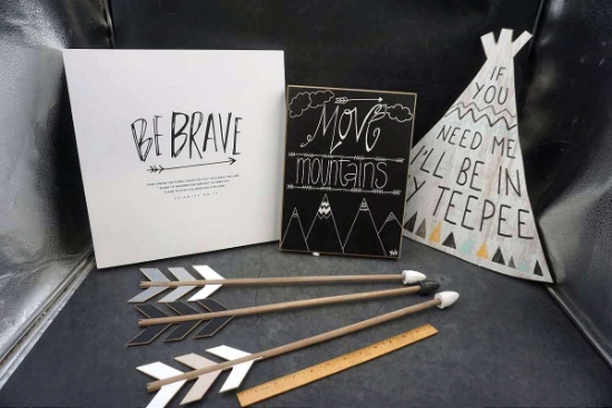 Artwork, arrows.