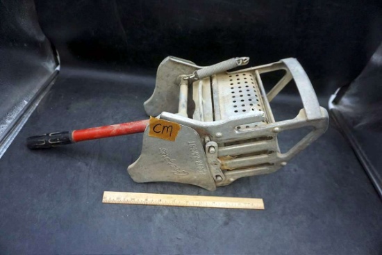 Mop bucket, wringer.