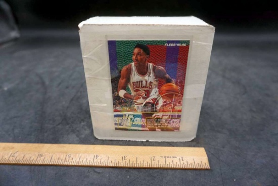 1995-96 Fleer Basketball Cards