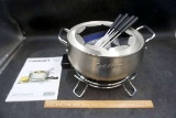 Cuisinart Fondue set.