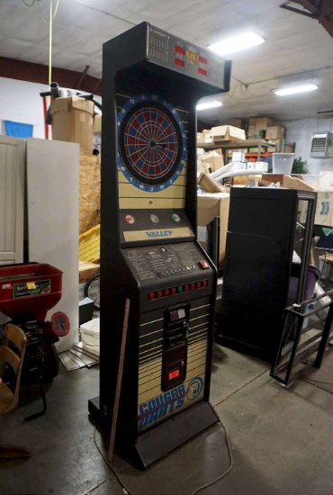 Cougar Darts Game