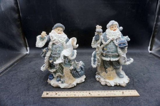2 Santa Claus Figurines
