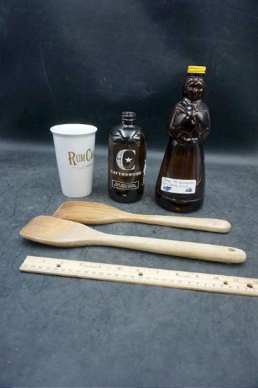 Spoons & Kitchen Pieces