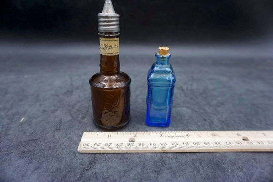 Small Stetson Bottle & Blue Bottle