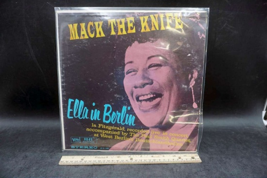 Ella in Berlin Record