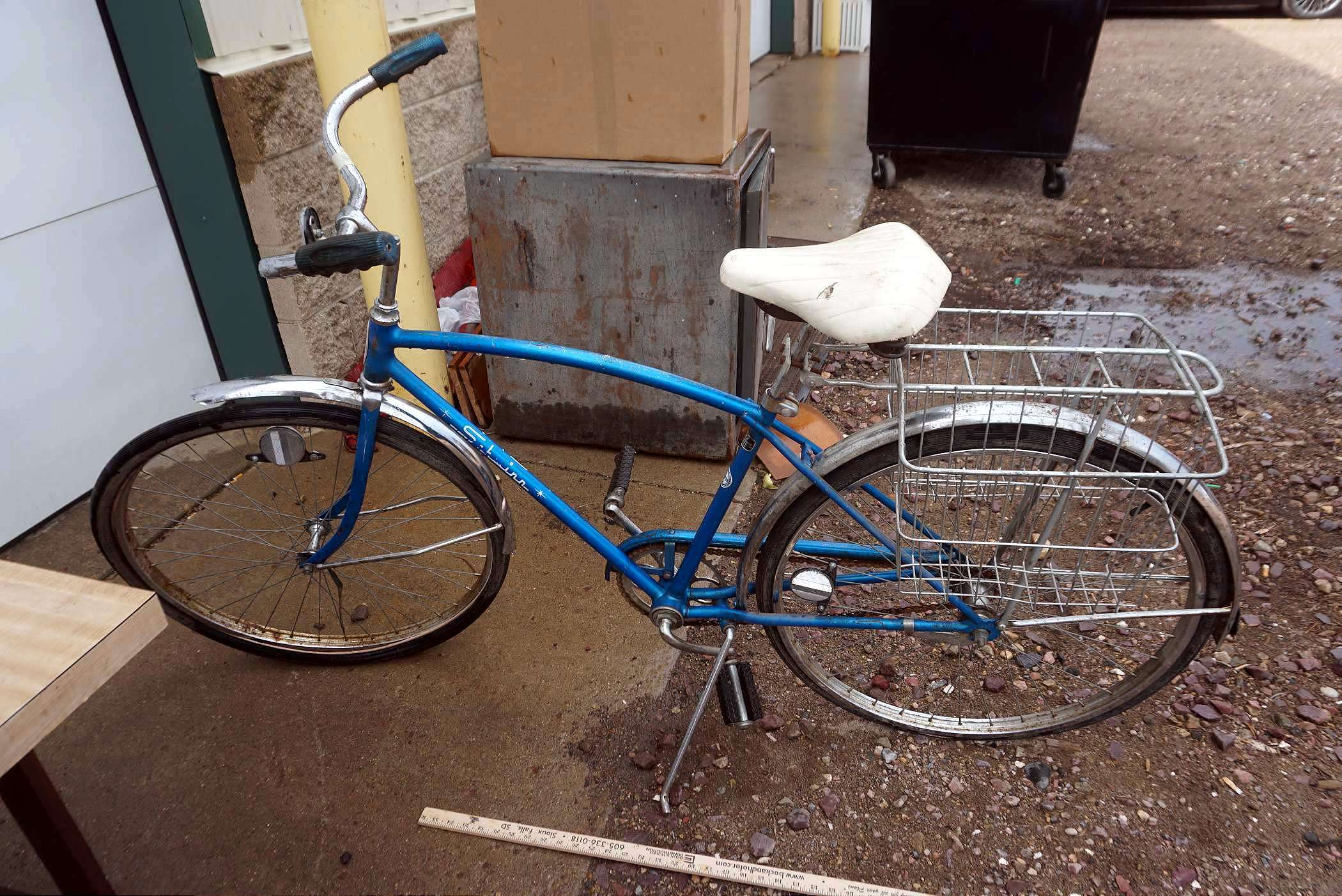 Schwinn baskets sales for bicycles