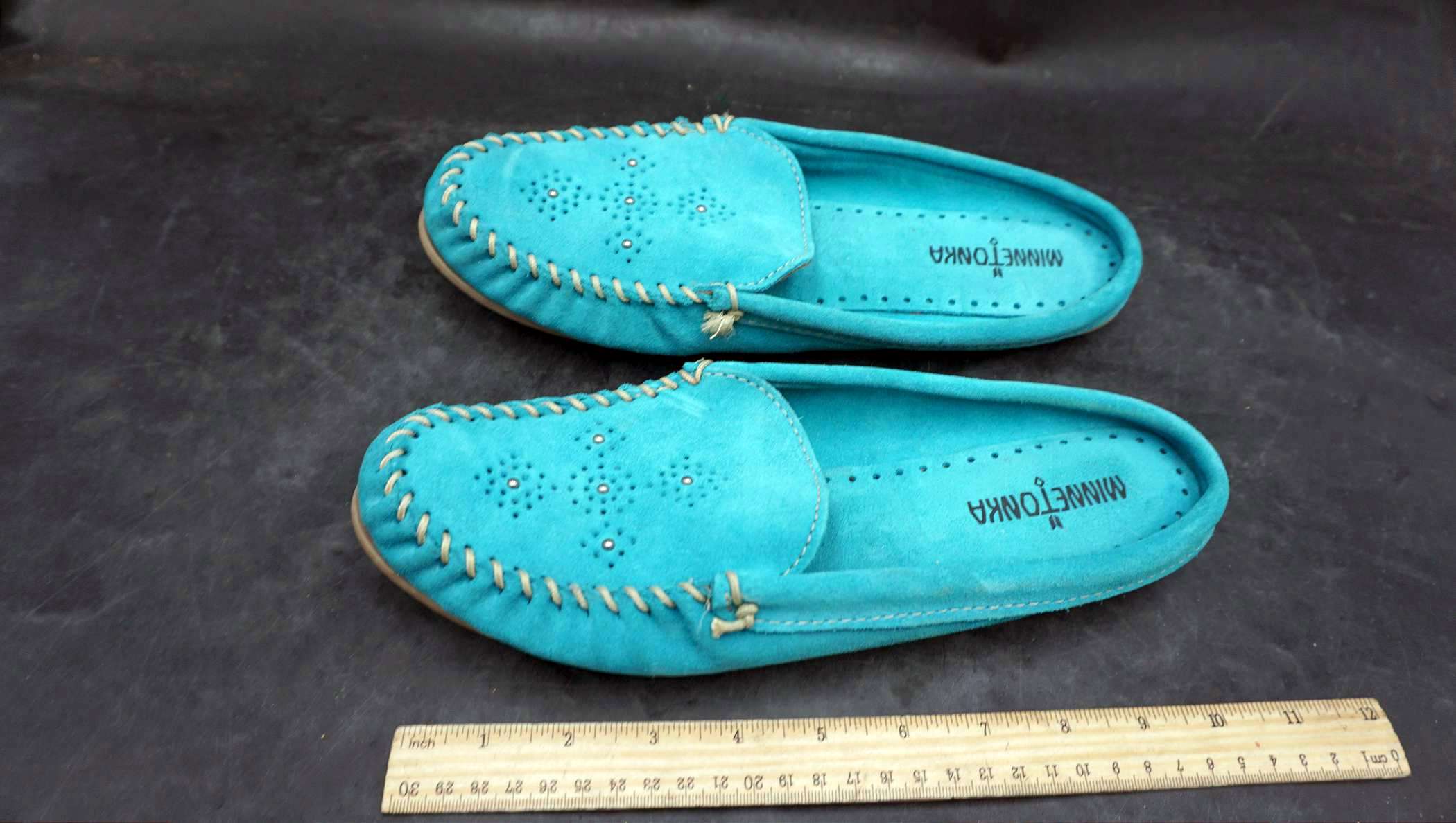 Moccasin Shoes Proxibid