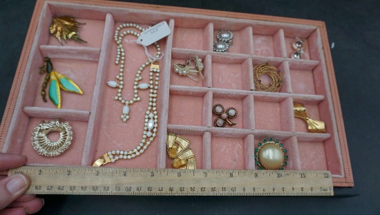 Jewelry Divider W/ Brooches, Bracelet & Necklace