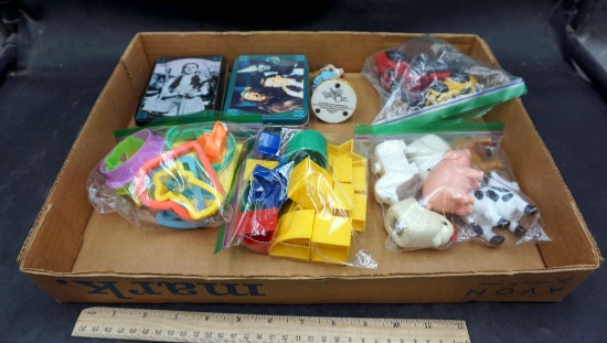 Wizard Of Oz Tins & Figurine, Play Toys