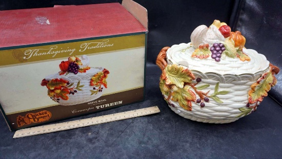 Cracker Barrel Thanksgiving Traditions Tureen