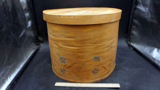 Wooden Hat Boxes
