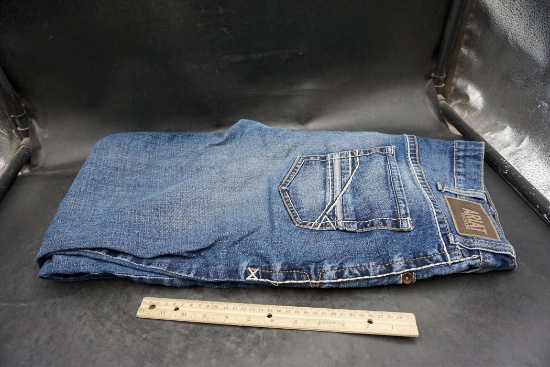 Ariat Jeans (Size 36/32)