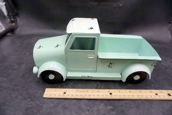 Metal Decorative Truck