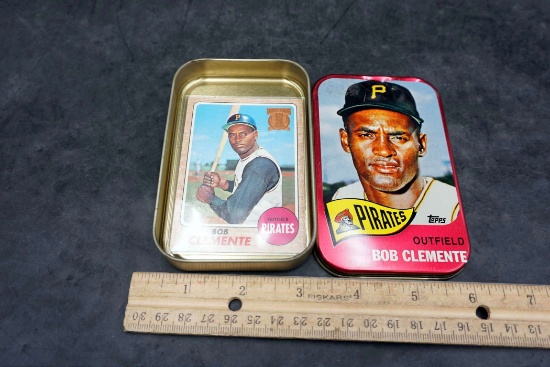 Topps Pirates Bob Clemente Tin W/ Card (Some Small Dents In Tin)