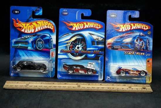 3 - Hot Wheels Vehicles