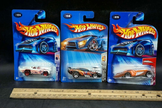 3 - Hot Wheels Vehicles