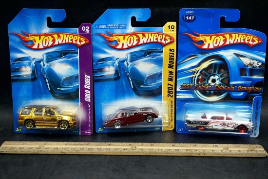 3 - Hot Wheels Vehicles