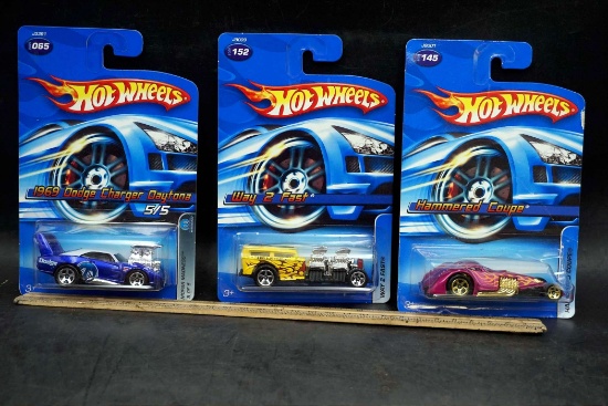 3 - Hot Wheels Vehicles