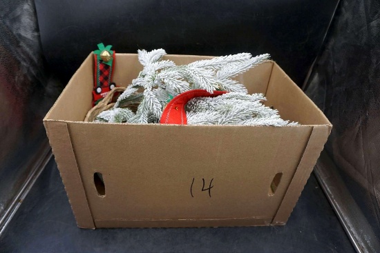 Pickup W/ Christmas Tree Shakers, Basket, Chuck E Cheese Gift Card