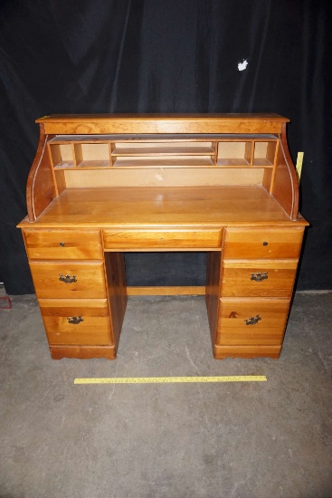 Roll Top Desk (Roll Top Is Missing)
